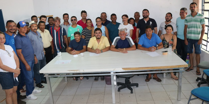 Prefeito articula pré-candidatura majoritária e ao legislativo
