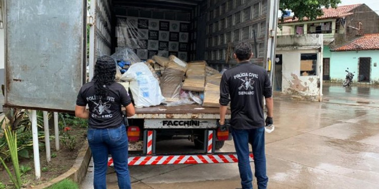 Polícia Civil queima mais de 2 toneladas de drogas no Maranhão