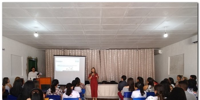 Capacitação com os profissionais da saúde