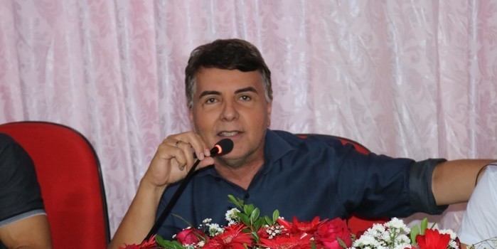 Respeito pelas manifestações religiosas do município