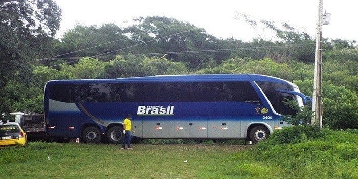 Ônibus de São Paulo com destino a Pedro II é parado na barreira sanitária na entrada da cidade  