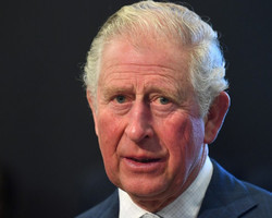 Aos 71 anos, príncipe Charles está infectado com o coronavírus