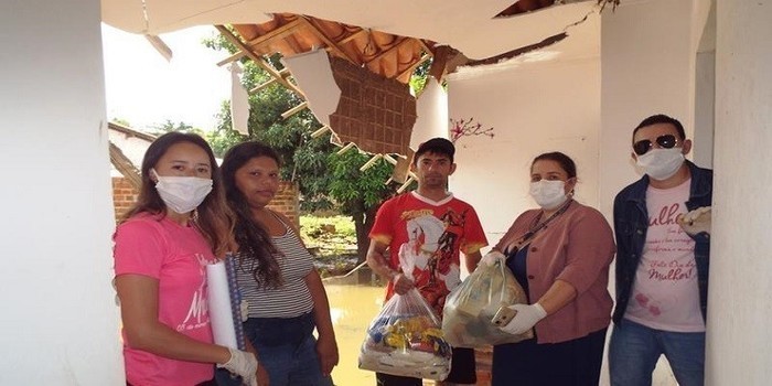 Município faz entrega de cestas de alimentos, roupas, e colchões as famílias dos Bairros Barragem e Cristo Rei