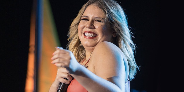 Marília Mendonça volta aos palcos com transmissão ao vivo no Multishow