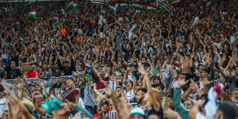 Atletas e torcida na luta contra o coronavírus