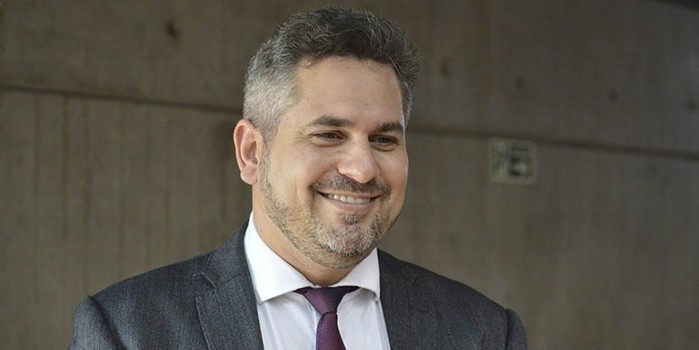Pablo anuncia R$ 2,4 milhões para o Hospital Regional de Picos