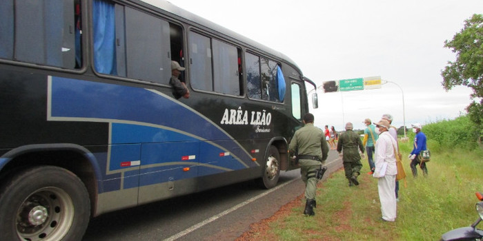 Prefeitura intensifica blitz na entrada da cidade para monitoramento da coronavírus