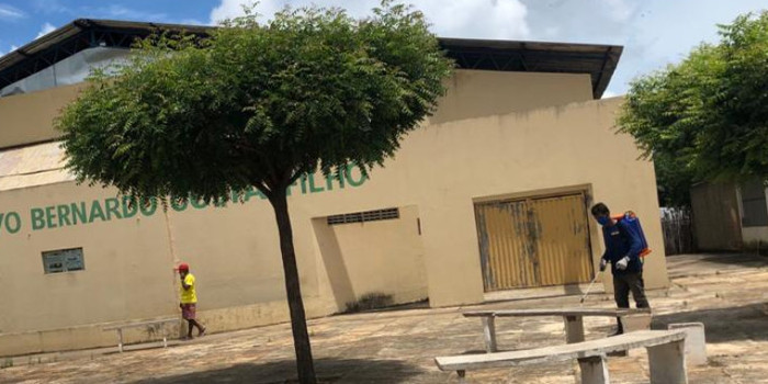 Prefeitura de Joaquim Pires realiza sanitarização em locais públicos