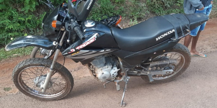 Polícia Militar recupera duas motos roubadas