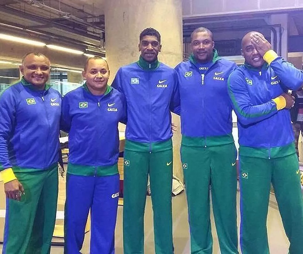 Cláudio, Vicente Lenílson, André Domingos, Edson Luciano e Claudinei Quirino em 2017 — Foto: Reprodução
