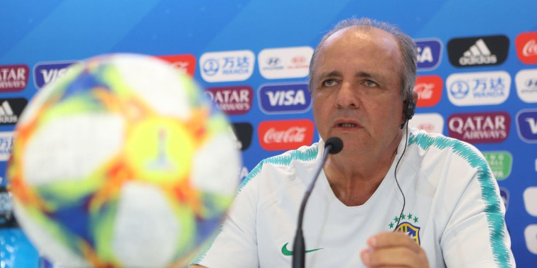 Morre Vadão, ex-técnico da seleção feminina de futebol, aos 63 anos