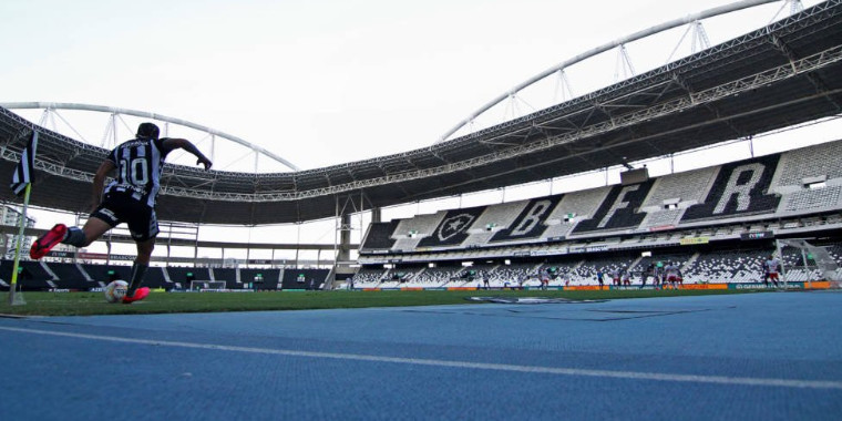 Botafogo anuncia demissões e readequação administrativa