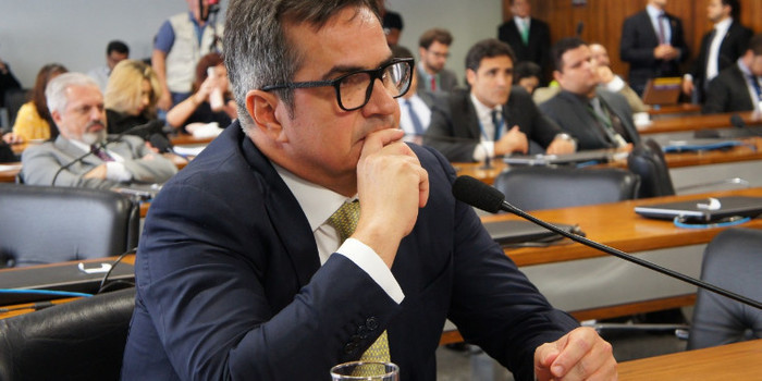 Após reunião com Paulo Guedes, Ciro defende reabertura com empresários