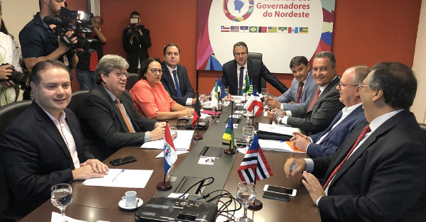 Em carta, governadores do NE se manifestam contra invasão 