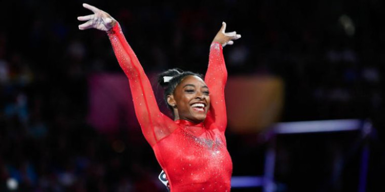 Simone Biles entra em processo contra os EUA