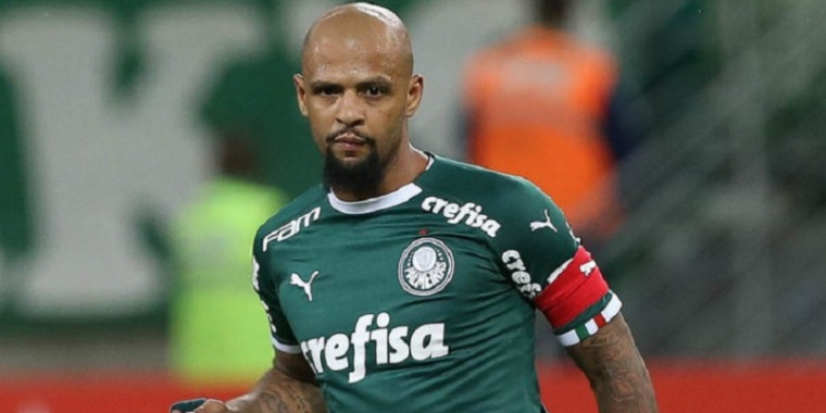 Felipe Melo é condenado a indenizar comentarista que chamou de ‘corno’