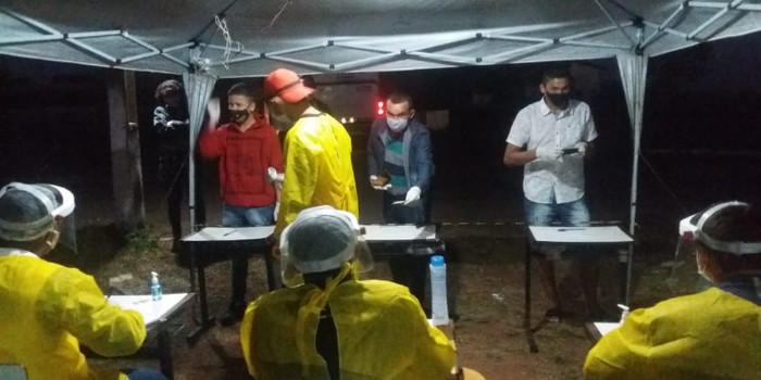Secretaria de Saúde em blitz sanitária recepciona com monitoramento passageiros que chegaram de São Paulo