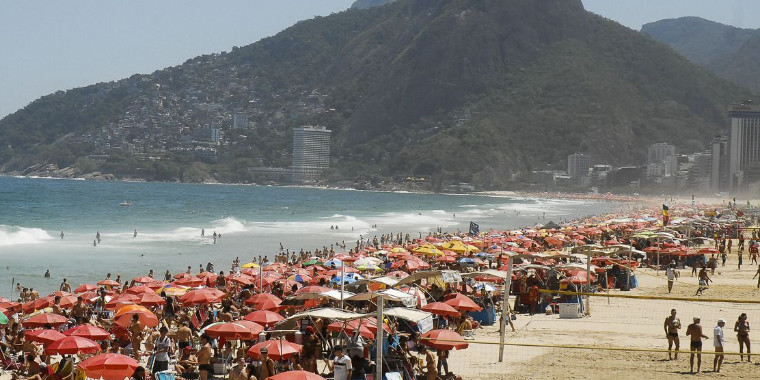 Turismo brasileiro registra queda de 54,5% em abril, aponta IBGE
