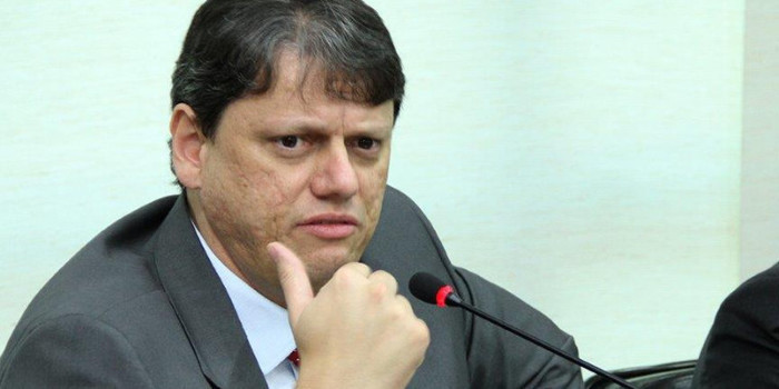 Ministro assina ordem de serviço da duplicação da BR-316 no Piauí
