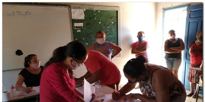 Prefeitura de Inhuma e Secretaria de Educação entrega Kits de Alimentação Escolar