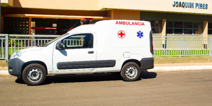 Prefeitura de Joaquim Pires adquire ambulância para enfrentamento da COVID-19