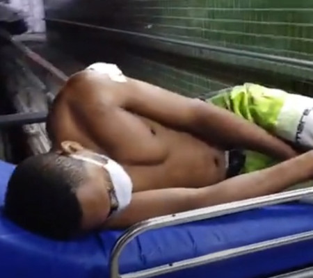Jovem é baleado na porta de casa por homens em motocicleta na zona Sul de Teresina