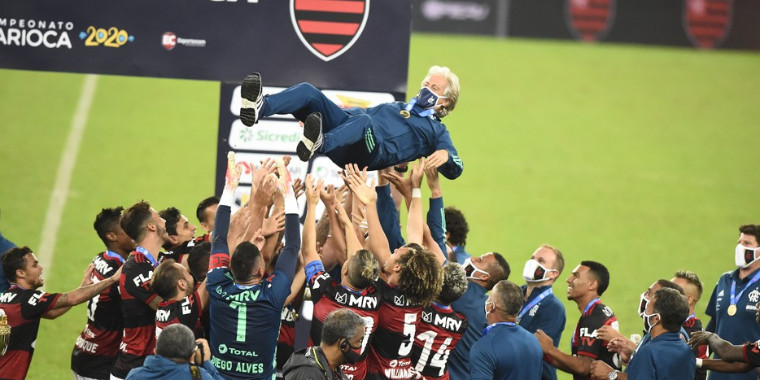Jorge Jesus decide ir para o Benfica