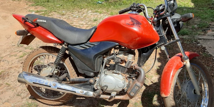 Polícia Militar recupera mais uma moto no interior do Estado