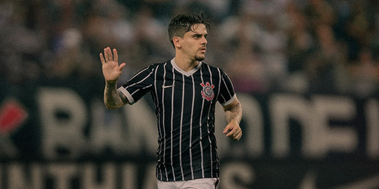 Corinthians retorna com novo modelo de camisa: "Início de uma era"