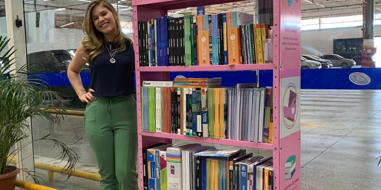 Campanha leva minibibliotecas públicas aos supermercados de Teresina