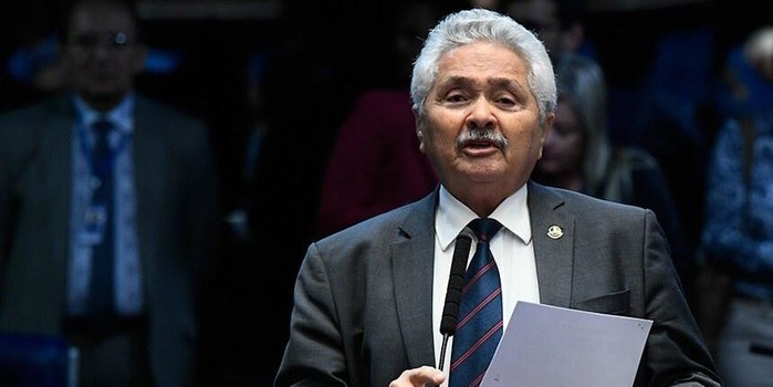 Elmano faz balanço de 18 meses de Bolsonaro: avanços e bom governo