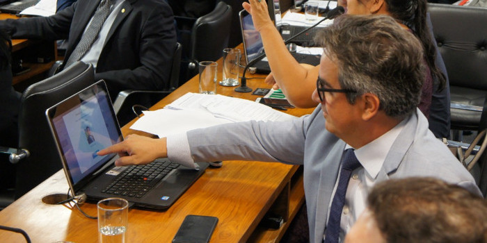 Ciro Nogueira anuncia R$ 13,8 milhões para a Educação em 20 cidades