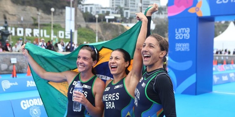 Triatleta Vittoria Lopes volta a competir após parada de quase um ano