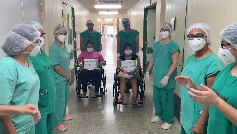 Covid19 Duas pacientes de Manaus deixam o HU após receberem alta