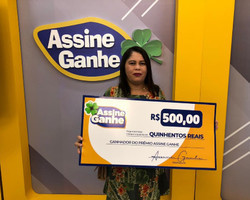 Assine Ganhe: Autônoma recebe prêmio de R$ 500 no GMNC