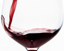 Estudo mostra que taninos do vinho podem inibir enzimas da Covid-19