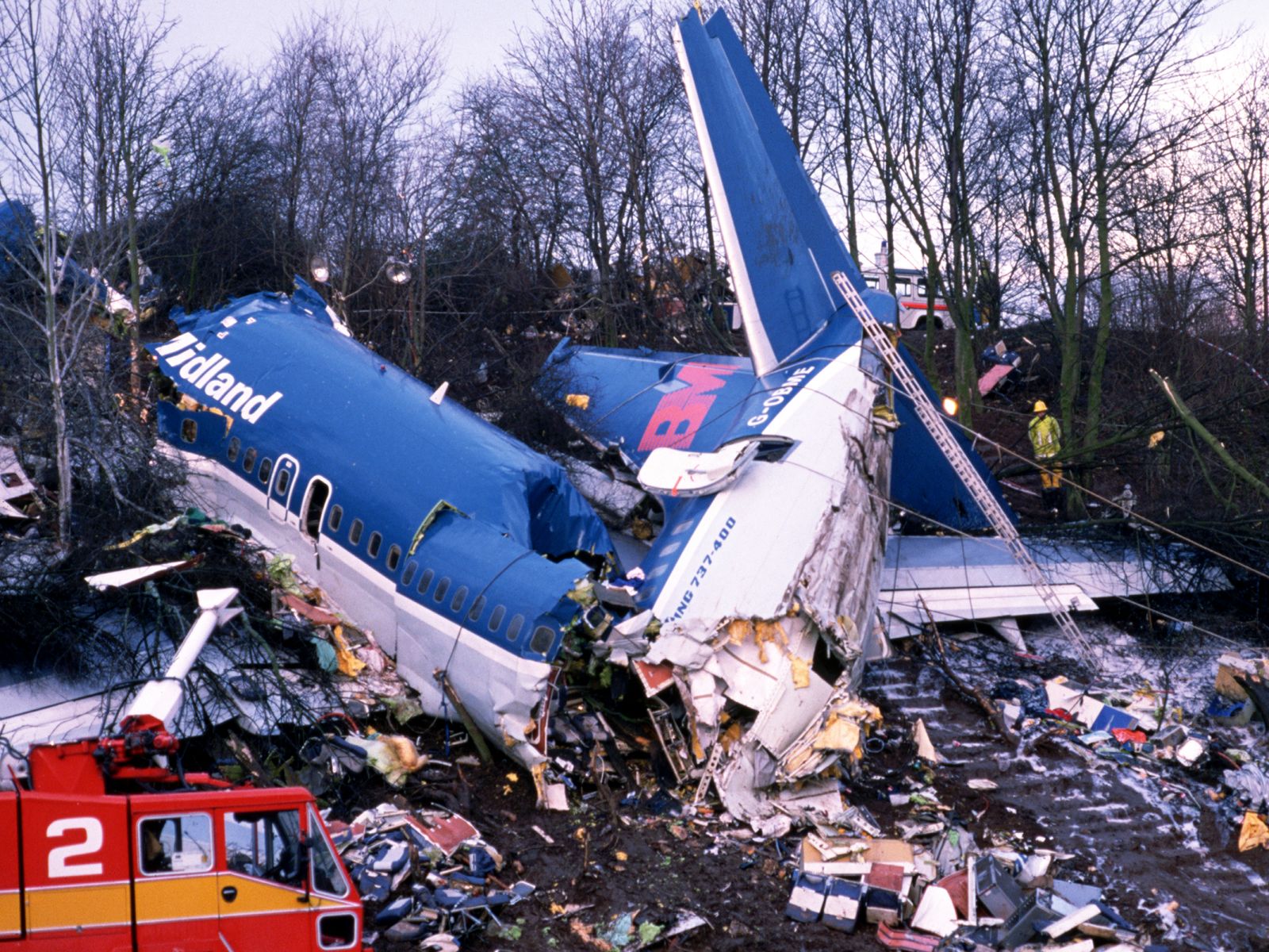 Катастрофа boeing 737 в казани фото