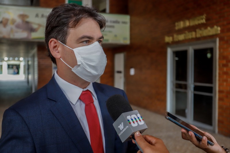Severo Eulálio explica projeto que ajuda famílias pobres com material de construção