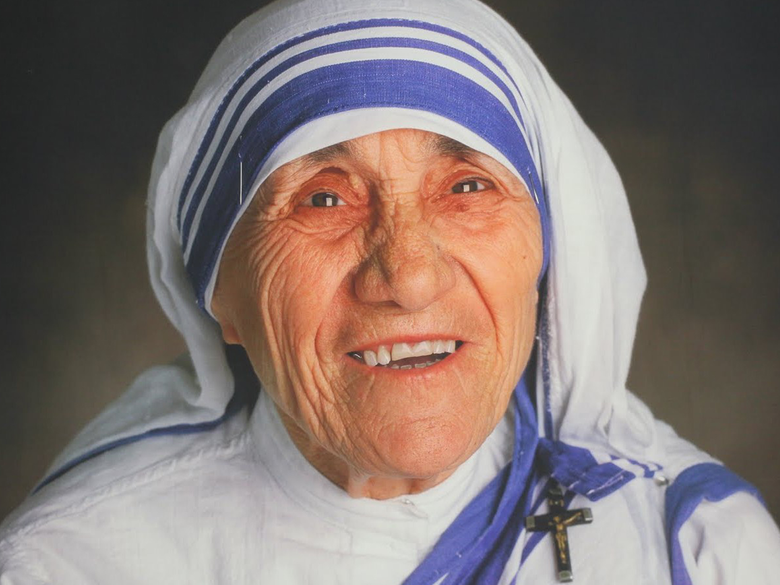 Nascida no dia 26 de agosto de 1910, em Skopje, na Macedônia, Madre Teresa fundou a ordem das Missioneiras da Caridade - Foto: Reprodução