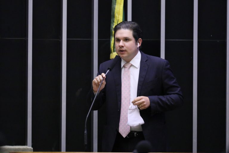 Texto apresentado pelo relator da matéria, o deputado federal Hugo Motta