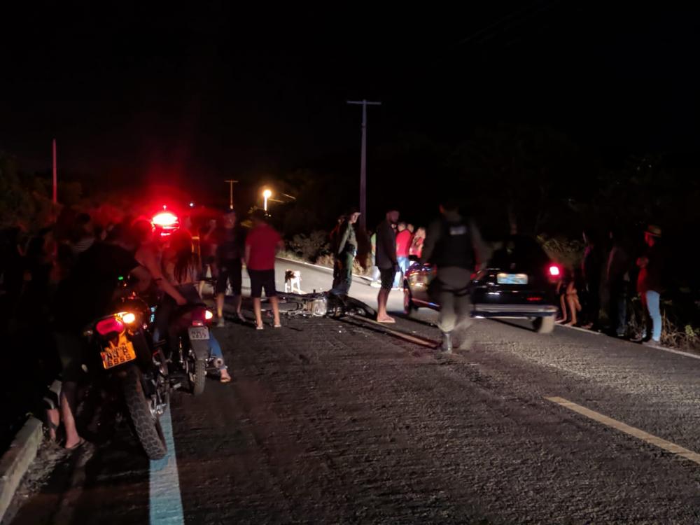 O jovem colidiu sua motocicleta contra um cavalo, que era guiado por um idoso, de 80 anos - Foto: Reprodução/Portal P2