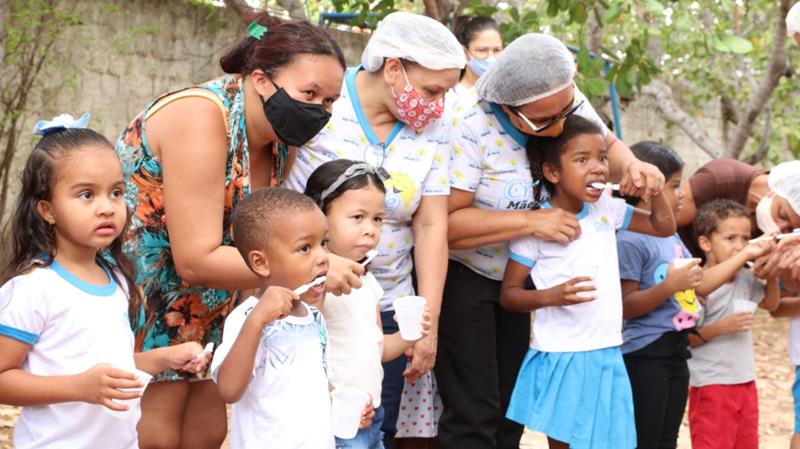 Equipe da Saúde Bucal de Valença realiza atividade na Creche Mãe Maria - Imagem 4