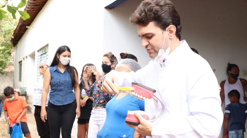 Equipe da Saúde Bucal de Valença realiza atividade na Creche Mãe Maria - Imagem 5