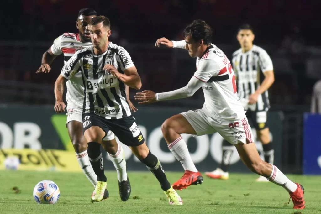 São Paulo e Santos ficara no empate no Morumbi Foto: Ivan Storti