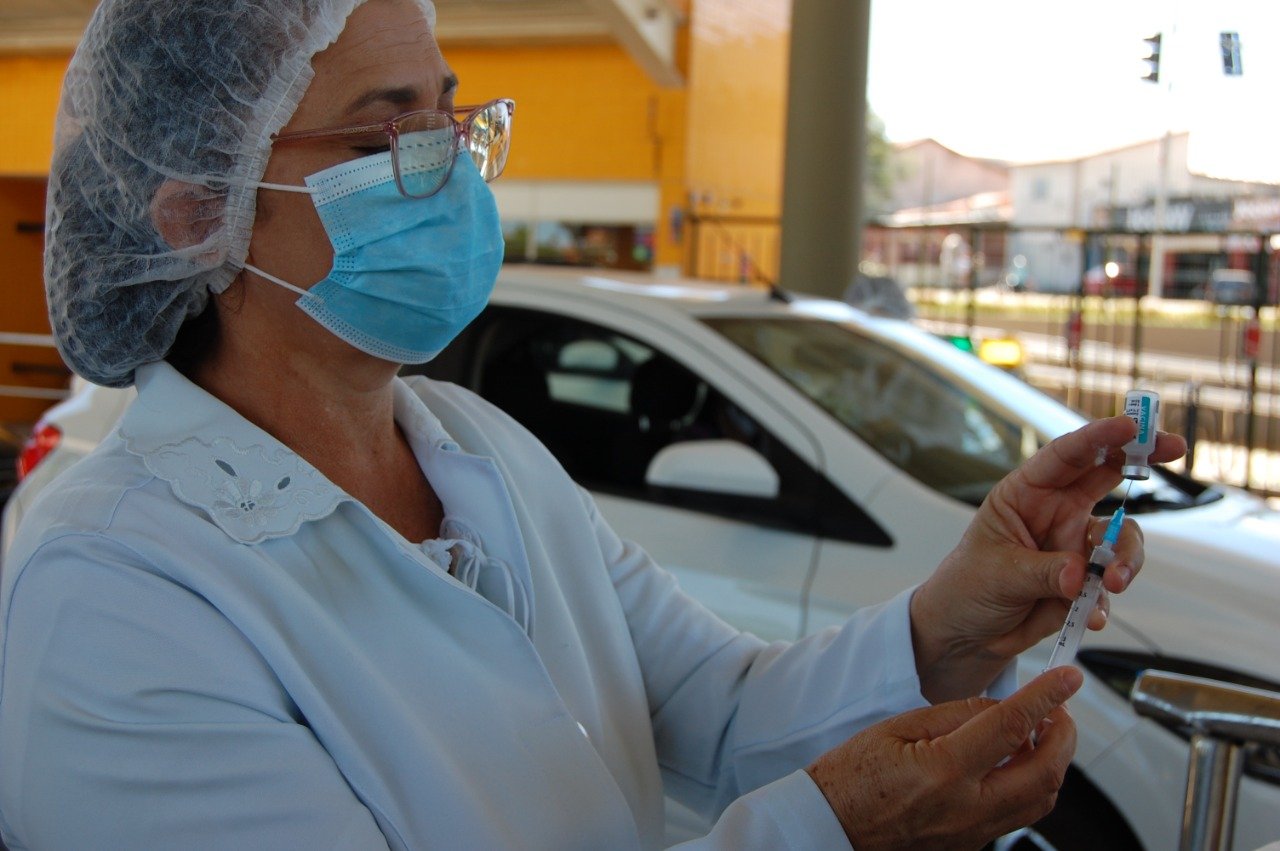 FMS reduz para 12 anos a idade para vacinação contra covid-19 em Teresina (Foto: PMT)