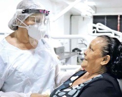 Maior clínica odontológica do Piauí tem porta aberta para o povo
