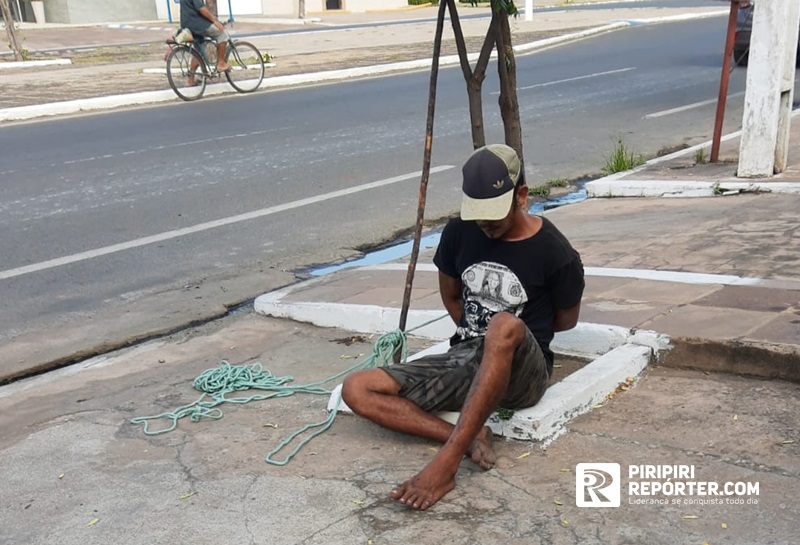 Suspeito de furto é rendido e amarrado por populares no Norte do Piauí - Imagem 2