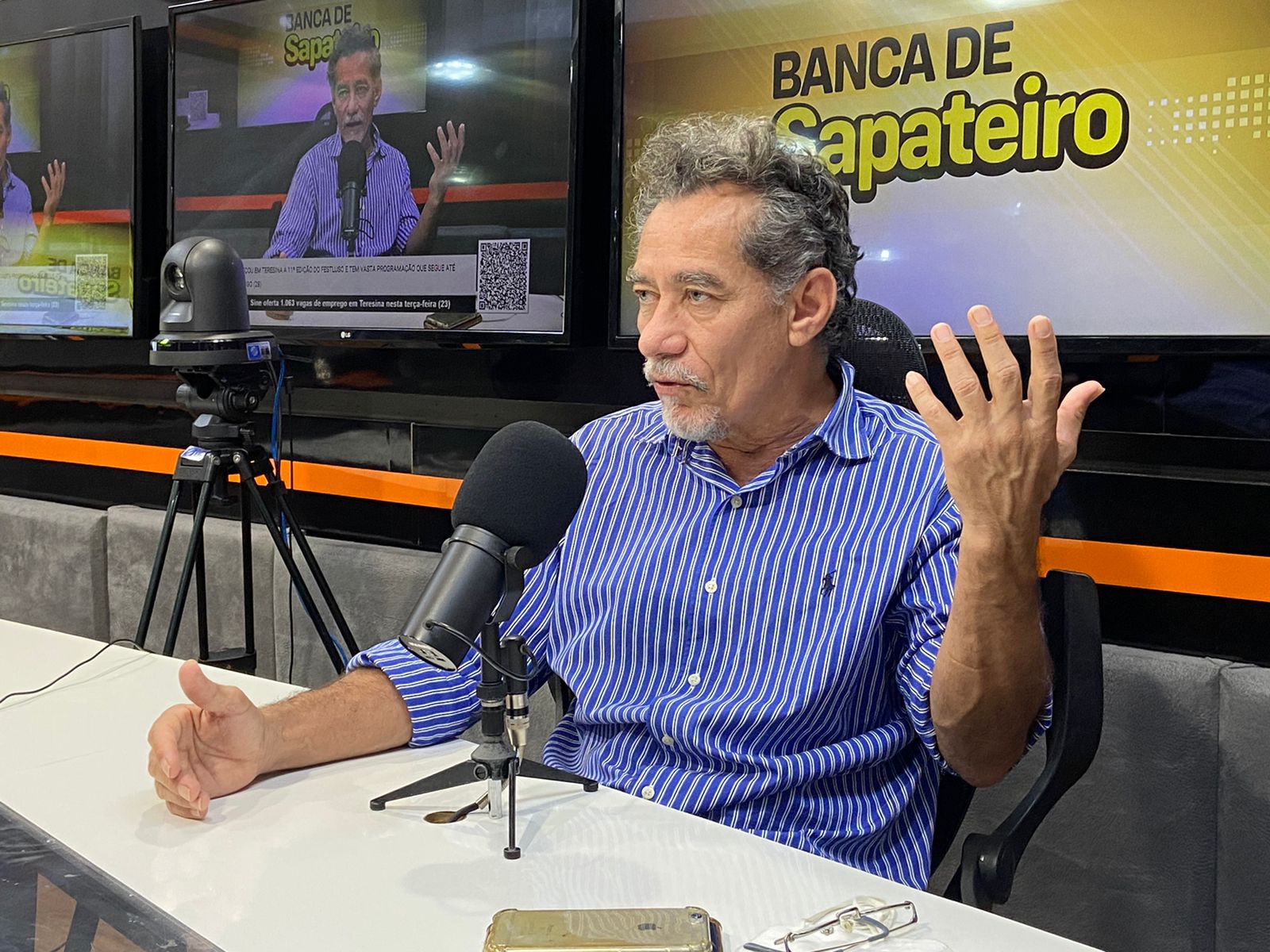 Chico Diaz diz que a arte ajudou população a sobreviver em casa