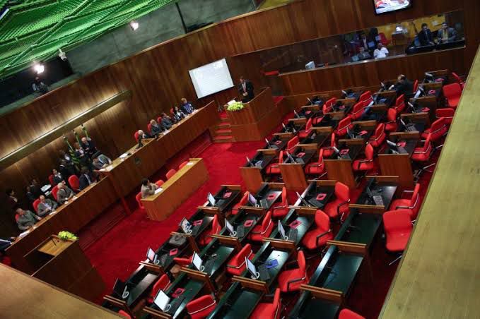 Tendência é de que 5 partidos elejam deputados na Alepi