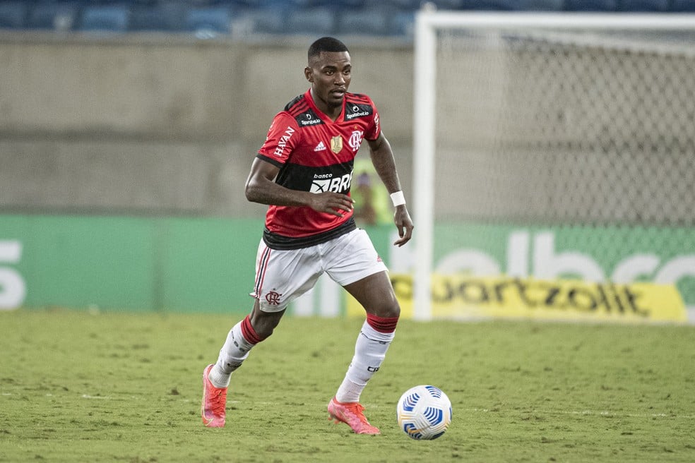 Ramon, lateral-esquerdo do Flamengo — Foto: Alexandre Vidal / Flamengo 